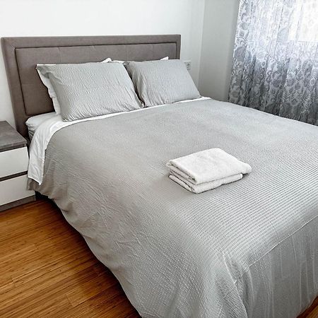 זאדאר Brand New 2 Bed, 1 Bath Condo מראה חיצוני תמונה