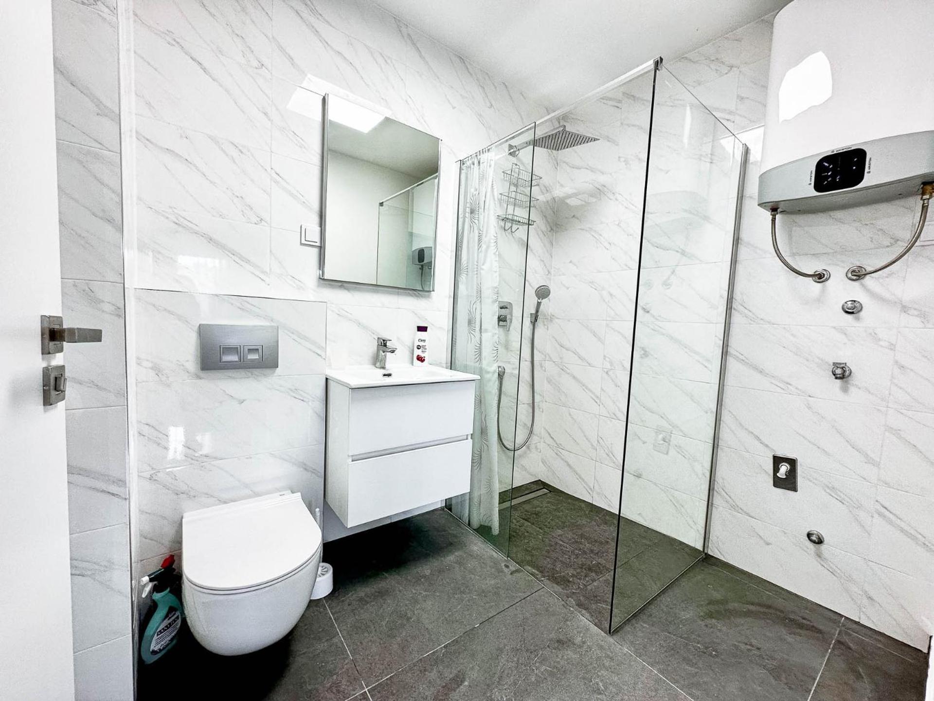 זאדאר Brand New 2 Bed, 1 Bath Condo מראה חיצוני תמונה