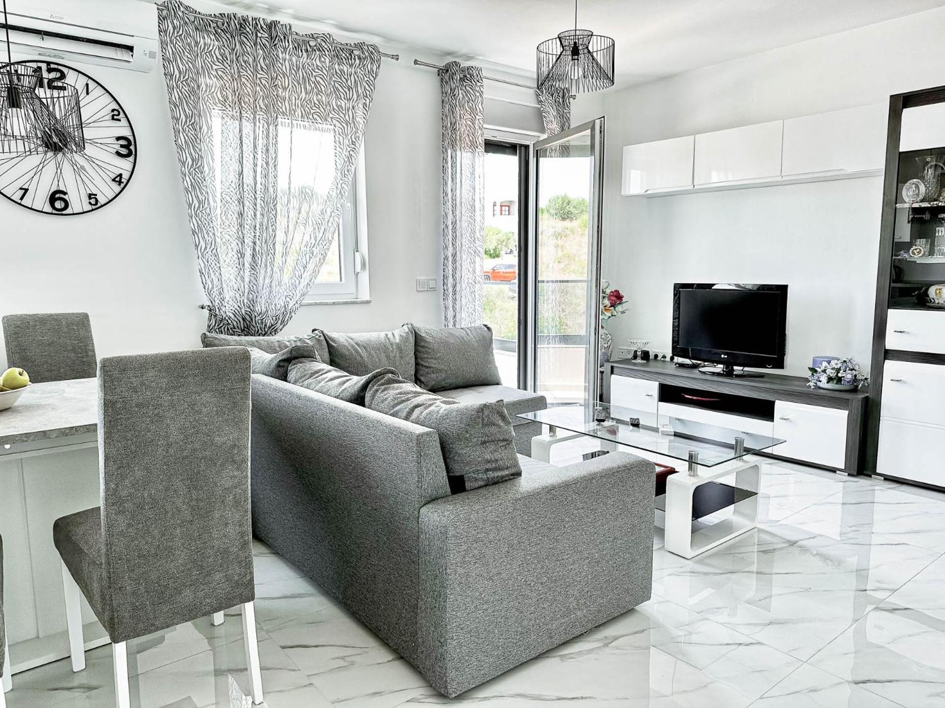 זאדאר Brand New 2 Bed, 1 Bath Condo מראה חיצוני תמונה