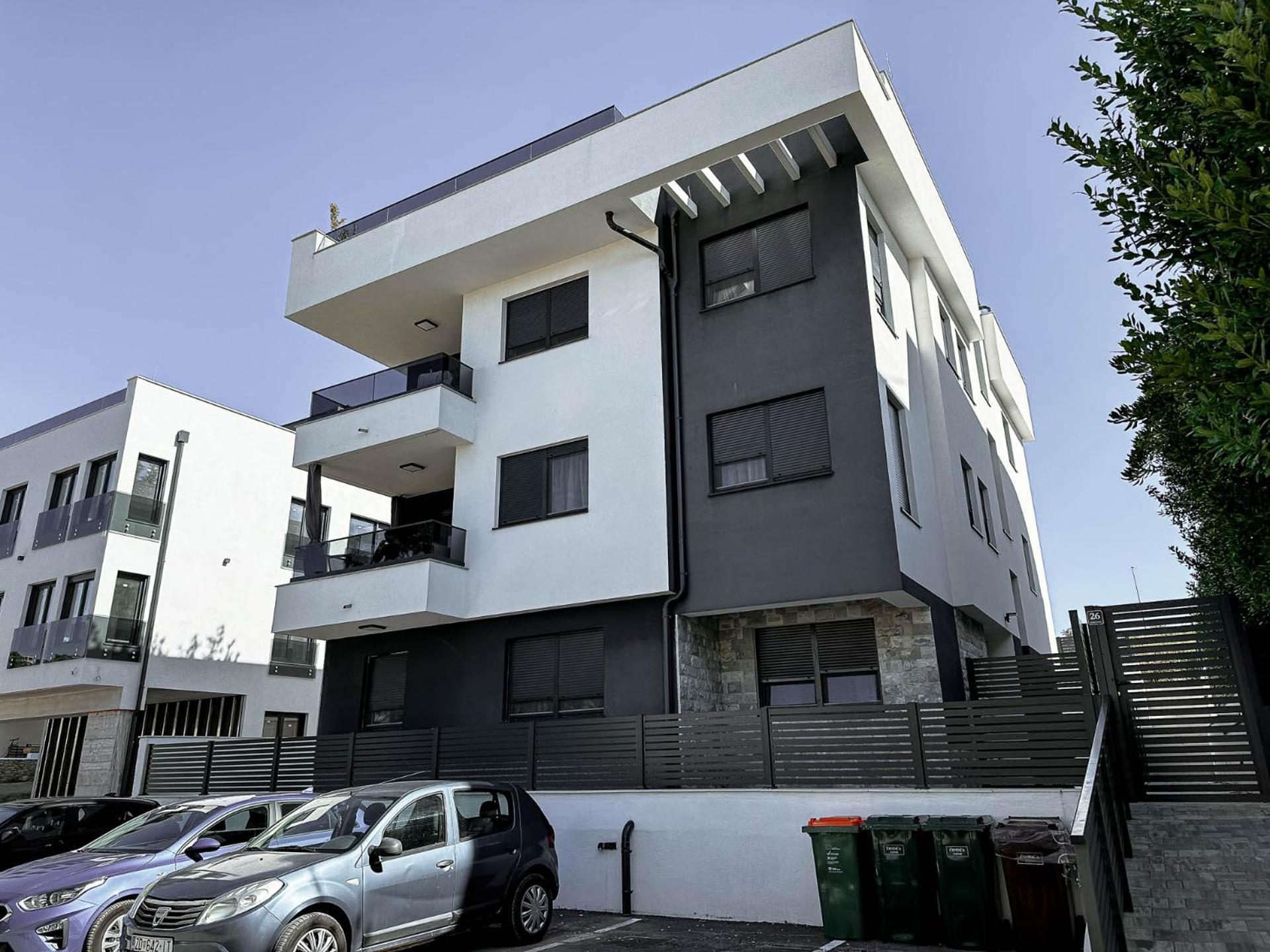 זאדאר Brand New 2 Bed, 1 Bath Condo מראה חיצוני תמונה