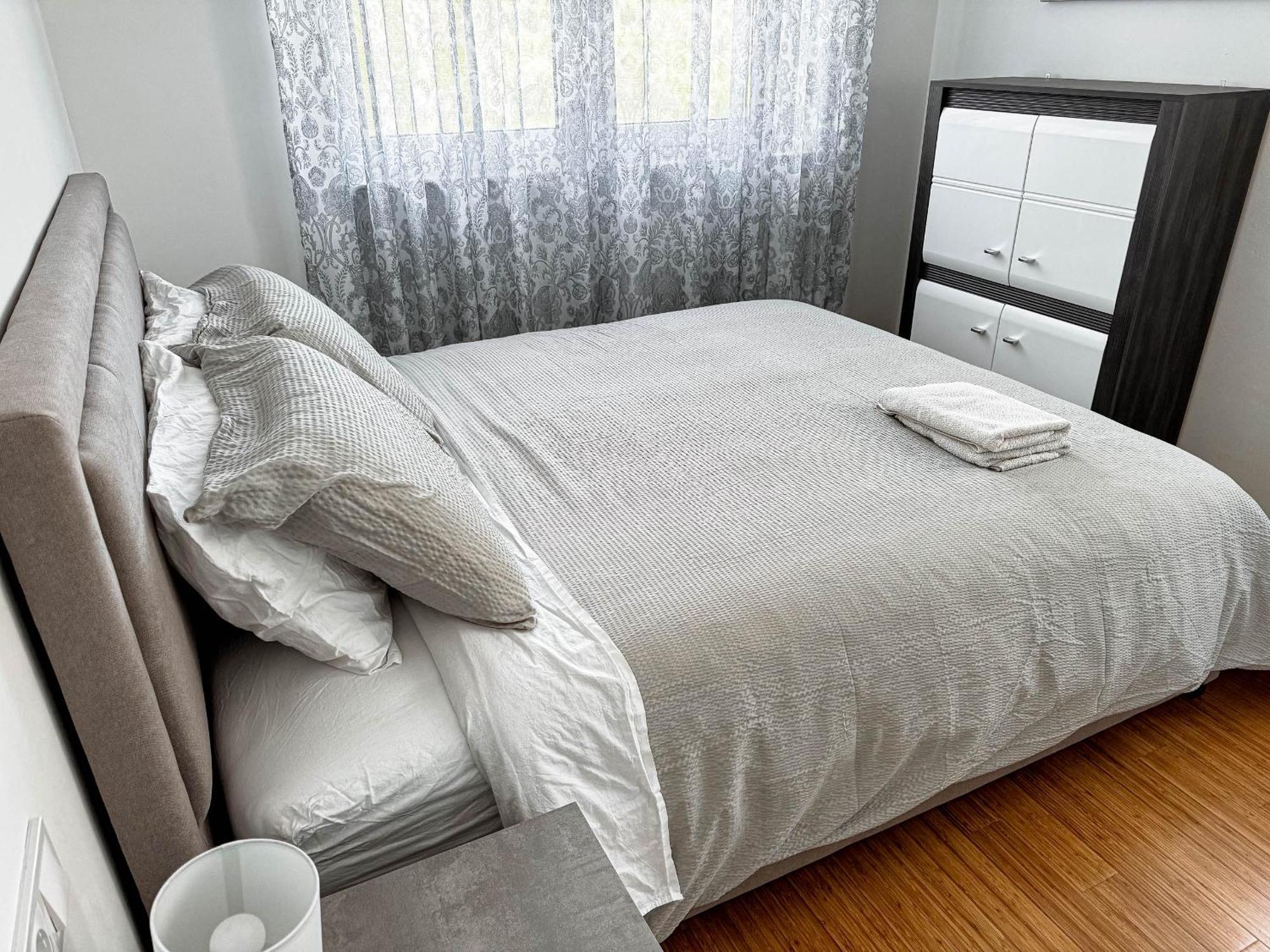 זאדאר Brand New 2 Bed, 1 Bath Condo מראה חיצוני תמונה